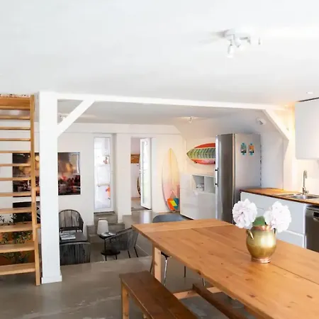14 Guest S 4 Bedrooms 9